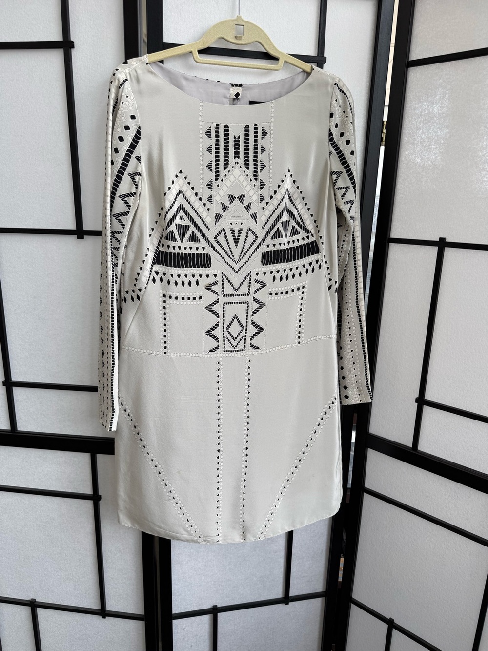 Tibi 100% silkShift Dress with Black hand print Geometric Detail